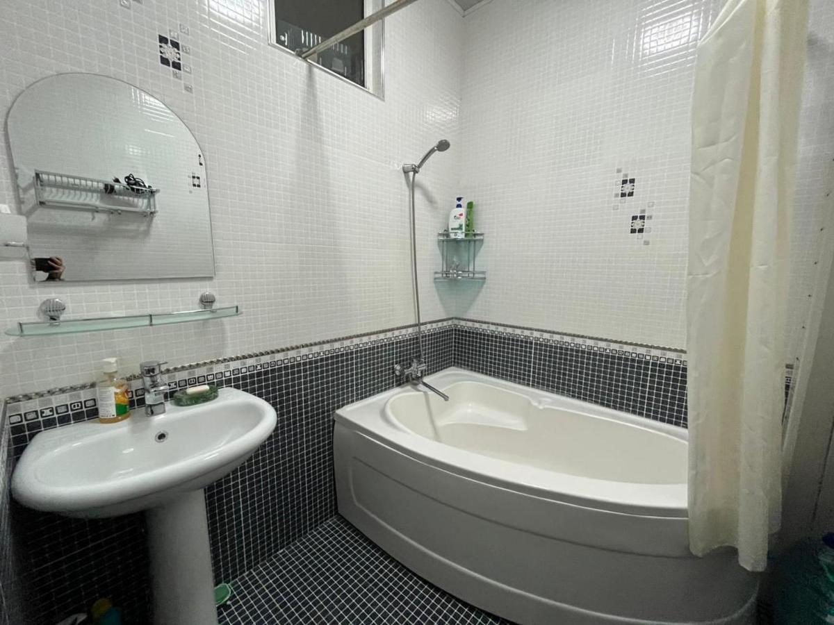 Apartment 3-Room Beruni Street Samarkand Esterno foto